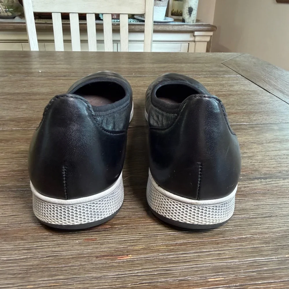 Gabor Kids - Girls Black Leather Ballet Flats Slip On Grip Sole Shoes Size 4.5
